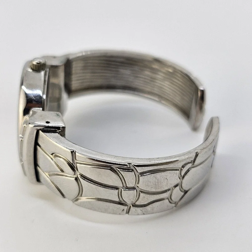 Studio 30MM Women's Bracelet Watch White‎ Dial Gray Bands 5.5